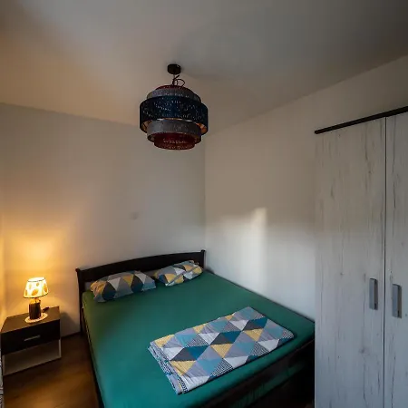 Arabeska Majeli * Rukavac (Primorje-Gorski Kotar)